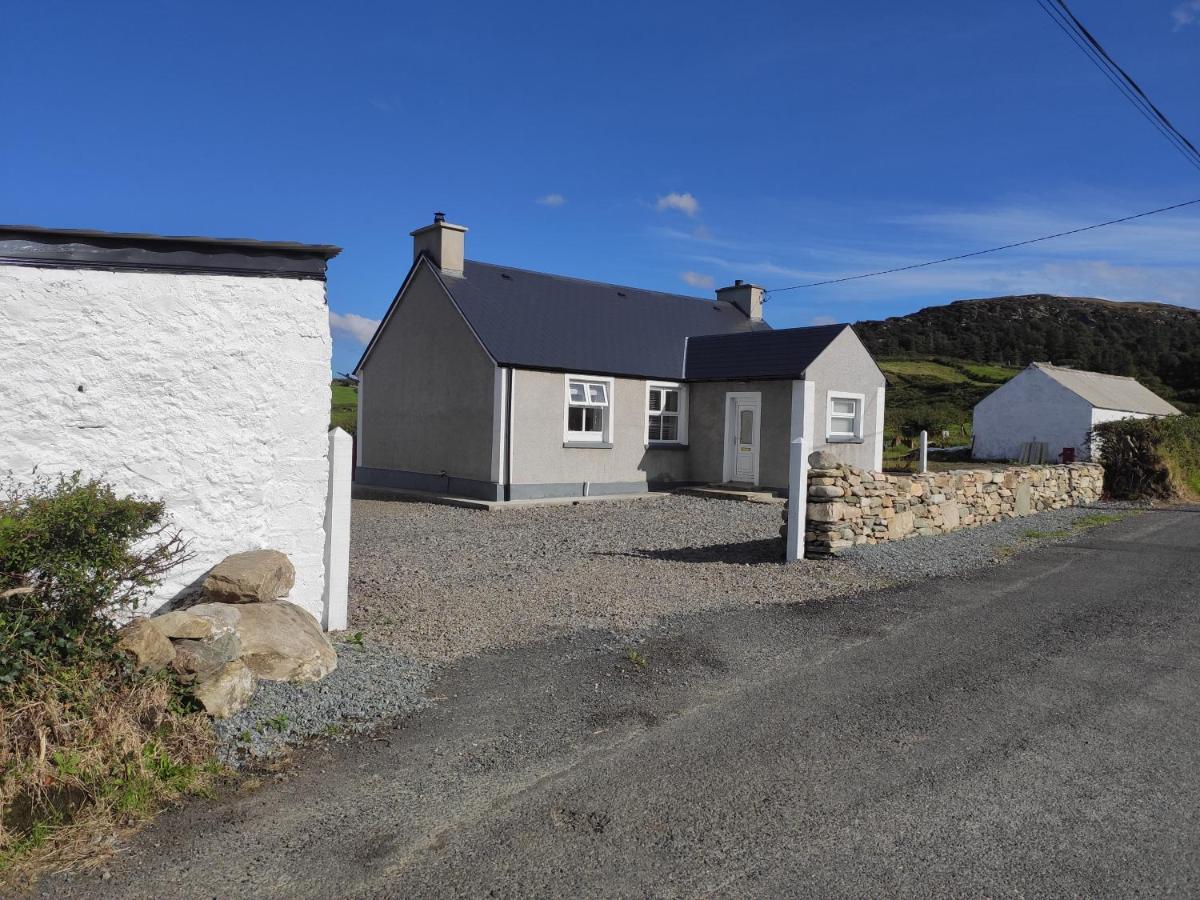 White Barn Cottage Clonmany Bagian luar foto